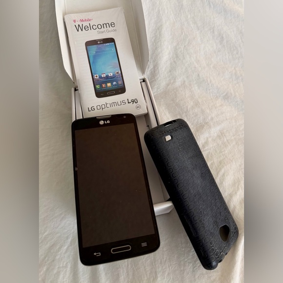 đź‘‘âś…PRICE FIRMâś… LG Optimus L90 Sleek Black Phone-TMobile Unlocked - Picture 12 of 17